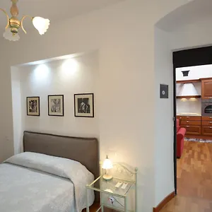 Soana , Genova Italia